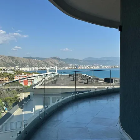Skyline Penthouse At Iliyonis Catamaran Vi Appartement Shëngjin